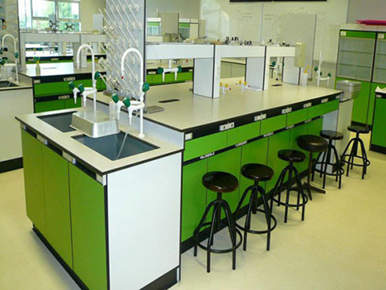 使用格林雅理化板裝修的廣東中醫院實驗室 使用格林雅理化板裝修的廣東中醫院實驗室